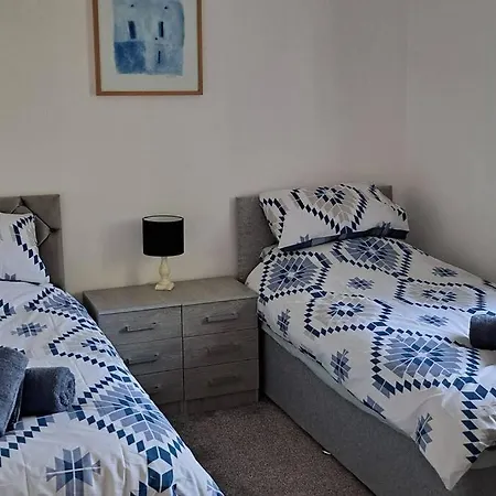 Holiday home Coolams *